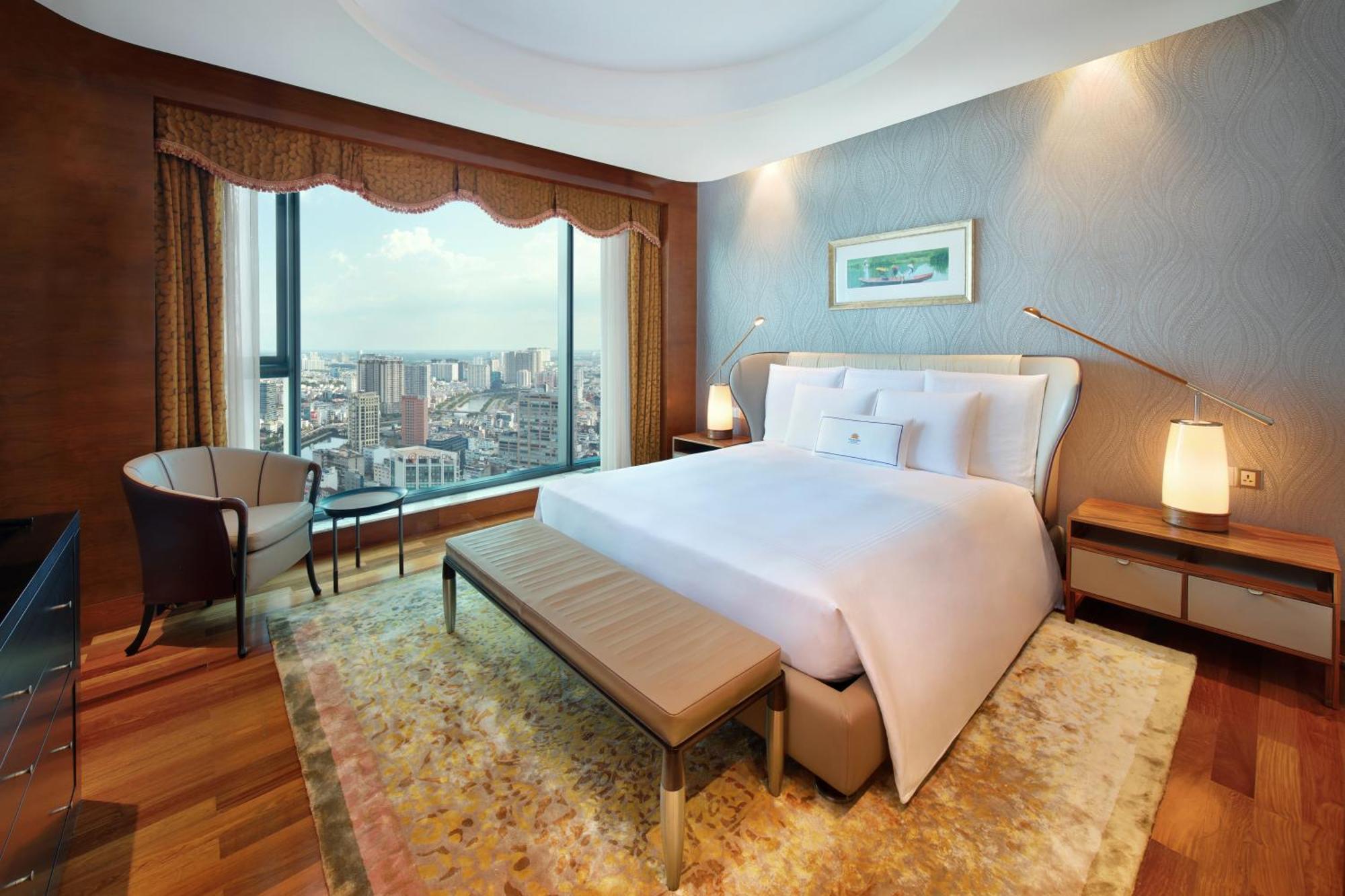 Executive Suite High Floor Executive Lounge Access,1695329023:JPEG